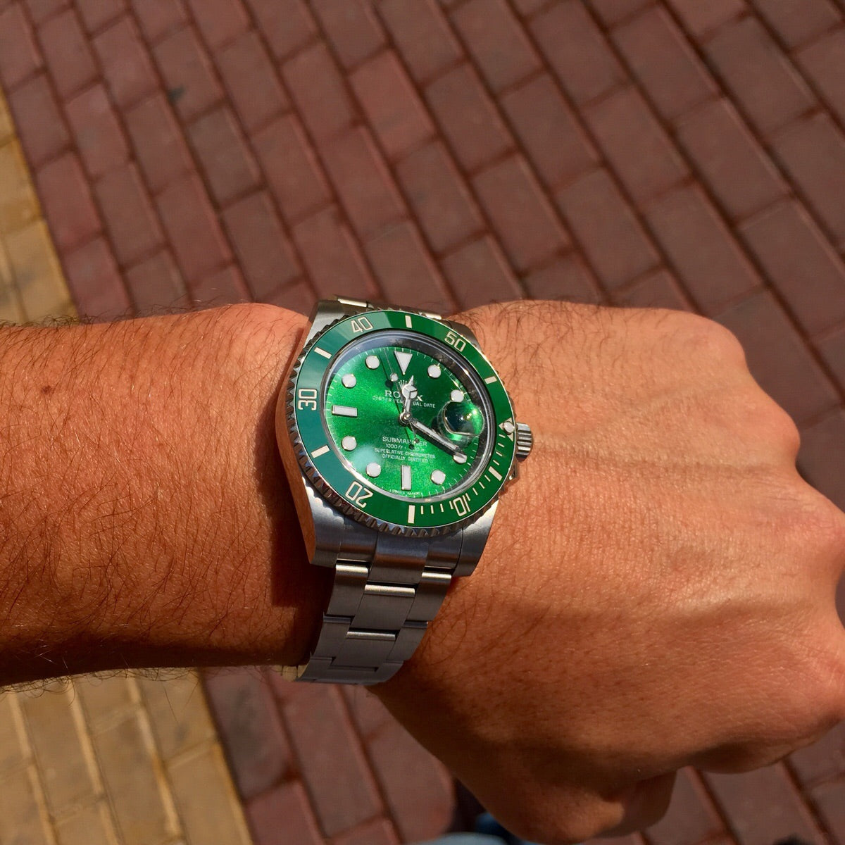 Luxury Rolèx Men’s GMT Watch – Emerald Green Dial RLX | Premium Quality | Trendy & Most Demanding | Stylish Luxury Timepiece
